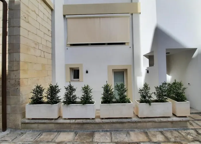 מלון דירות Palazzo Ricciardi 4*