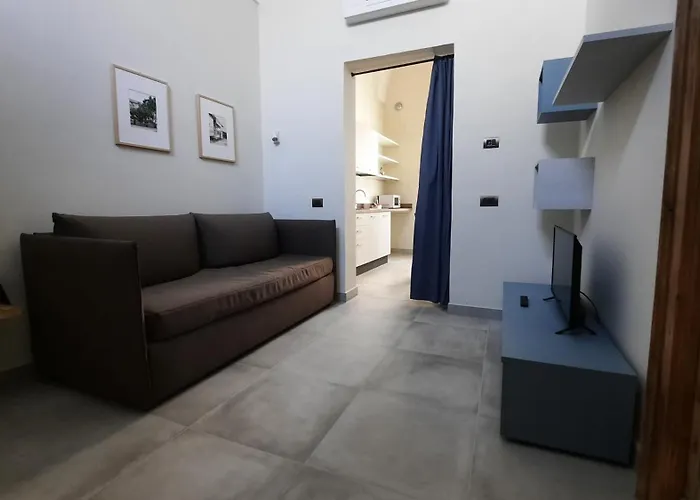 Palazzo Ricciardi מלון דירות