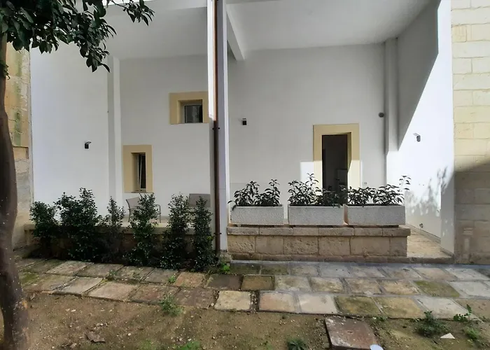 Palazzo Ricciardi מלון דירות 4*