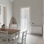 Palazzo Ricciardi 4*