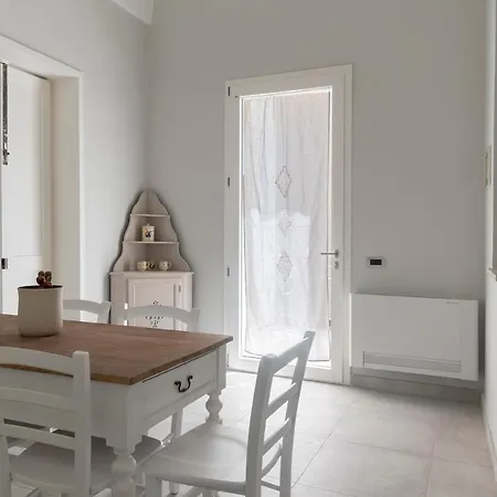 Palazzo Ricciardi 4*