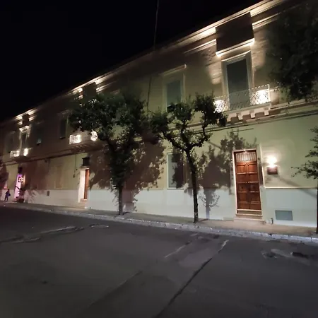 Palazzo Ricciardi ليتشي