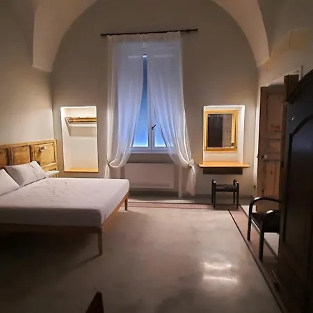 Palazzo Ricciardi 4*