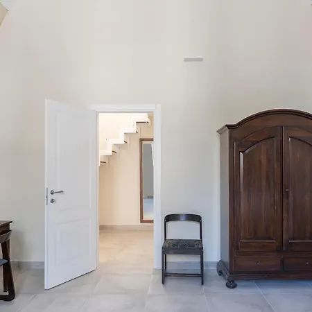 Palazzo Ricciardi 4*